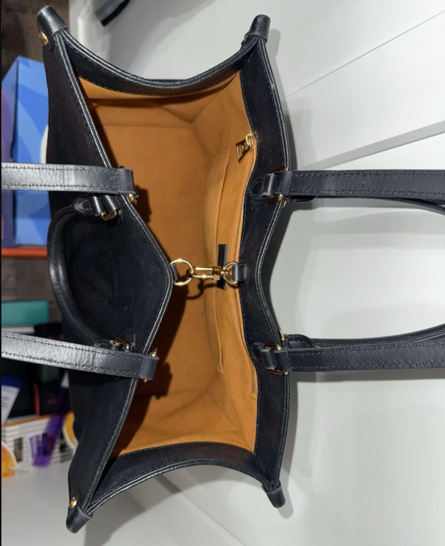 Louis Vuitton On the Go Black mm Monogram Empreinte Bag