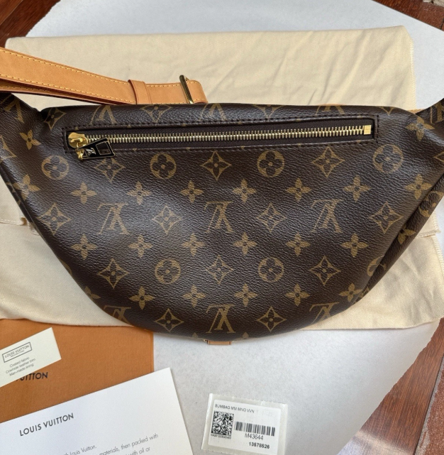 Louis Vuitton Authentic Bumbag Monogram