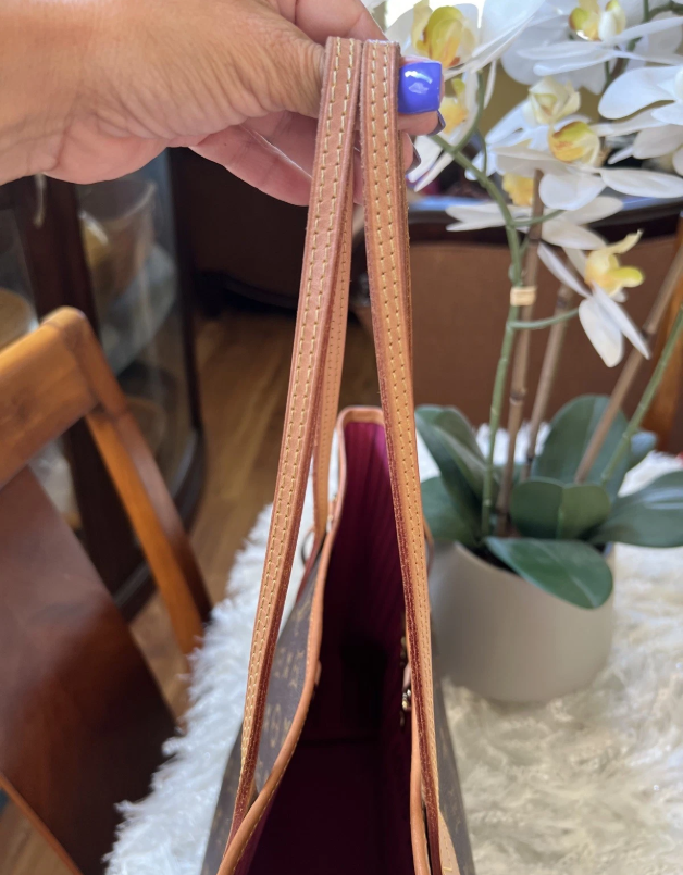 Louis Vuitton Neverfull MM Monogram Tote Bag M41178