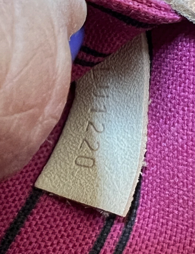 Louis Vuitton Neverfull MM Monogram Tote Bag M41178