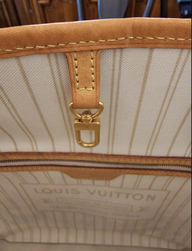 Louis Vuitton Neverfull MM Tote Damier Azur