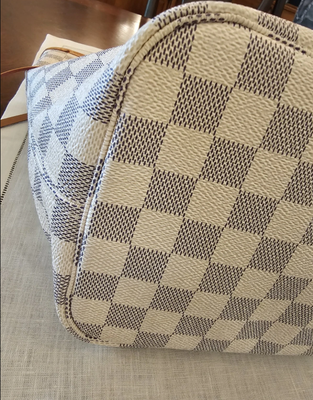 Louis Vuitton Neverfull MM Tote Damier Azur